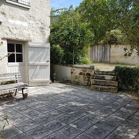 Chateau De Chaintres Hébergement de vacances