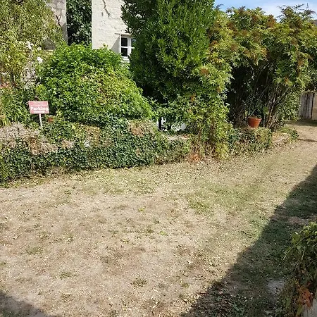 Chateau De Chaintres Дом отдыха *